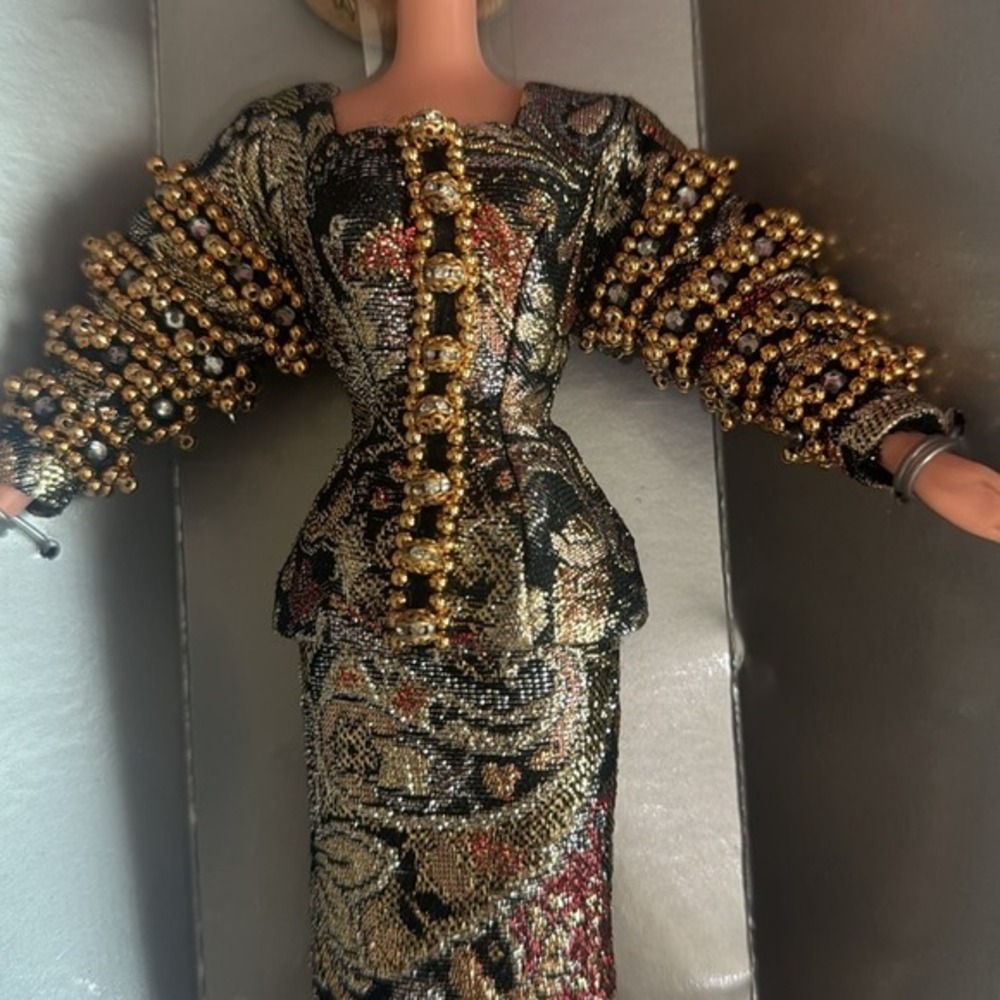 Dior Barbie in Gold and Black Beaded Gown Limited Edition - Picture 5 of 10